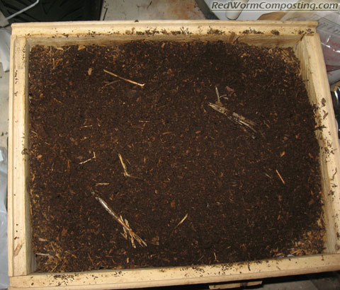 Stacking Vermicomposting Bin Tray With Castings